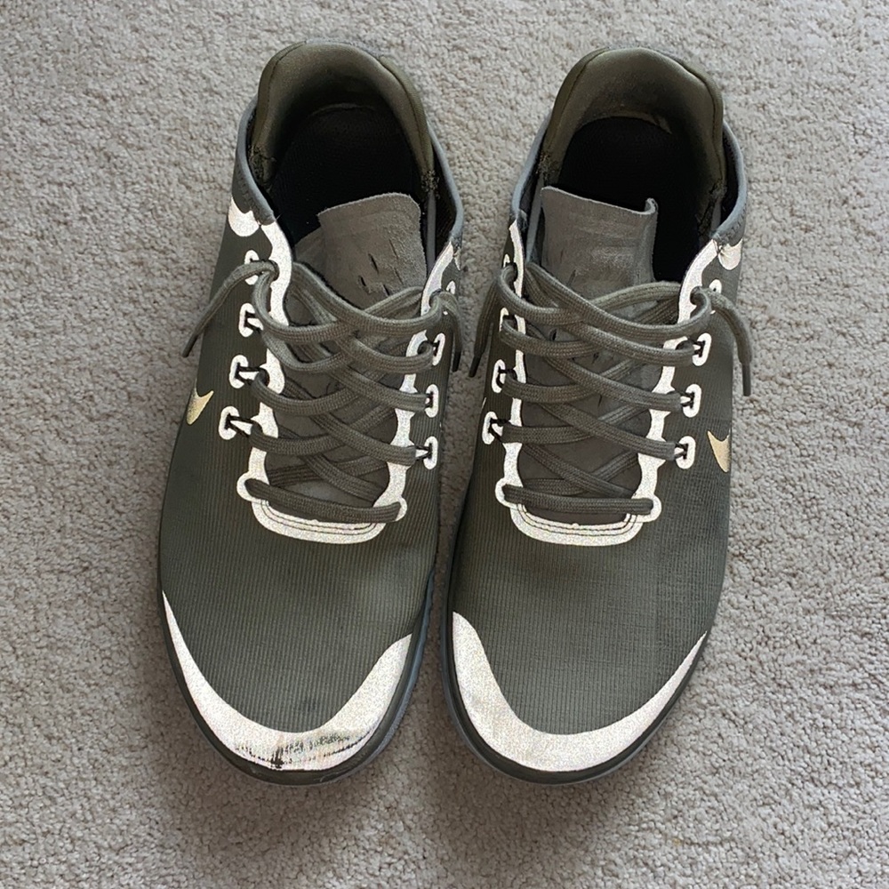 Nice running shoes